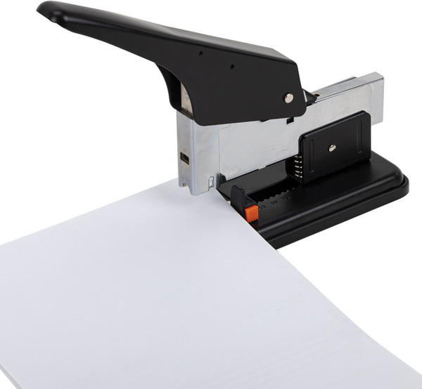 Изображение товара Степлер Staff 272737 (черный)