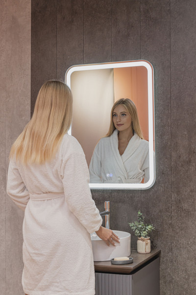 Изображение товара Зеркало Silver Mirrors Stiv neo RGB.S 60x80 / LED-00003035