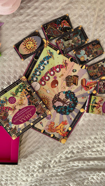 Изображение товара Набор для гадания Эксмо Лила Царица Драконов. Трансформационная игра познания себя (9785041876081)