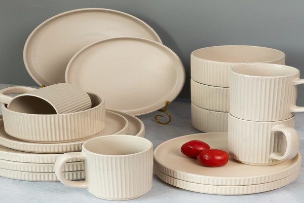 Изображение товара Набор столовой посуды JEWEL Диана / ПС0001-15 (16пр)