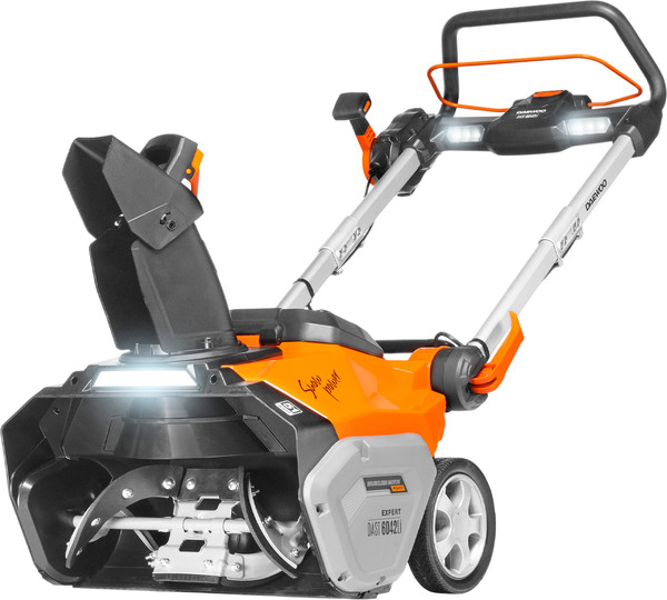 Изображение товара Снегоуборщик аккумуляторный Daewoo DAST 6042Li SET