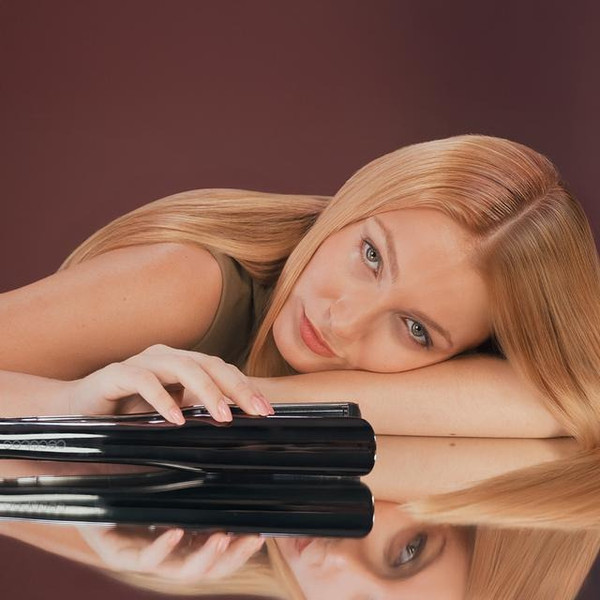 Изображение товара Выпрямитель для волос Cecotec Lisse iSteamy / 663