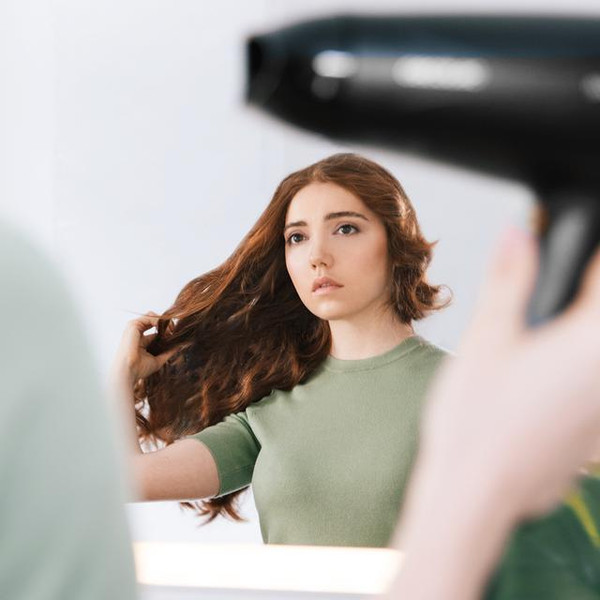 Изображение товара Компактный фен Cecotec IoniCare 5450 Power&Go Pro Fire / 4209