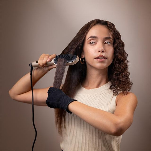 Изображение товара Выпрямитель для волос Cecotec InstantCare Lisse IonTech / 116312