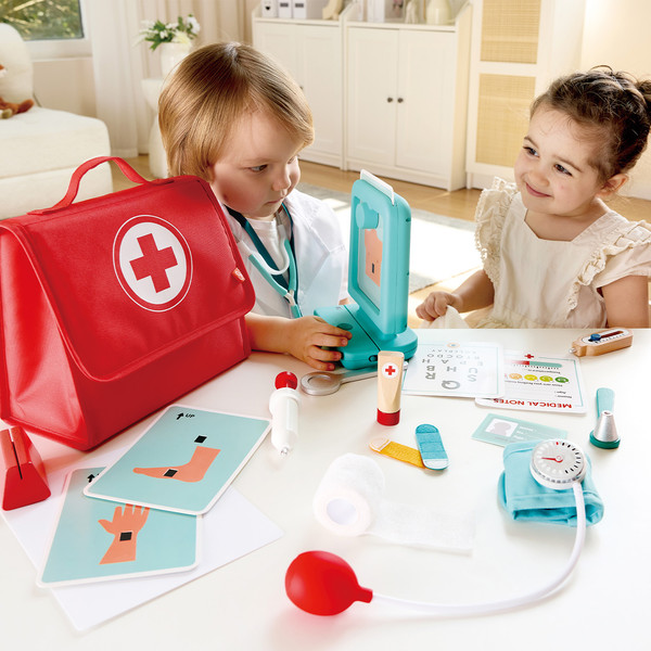 Изображение товара Набор доктора детский Hape Добрый Доктор / E3228_HP