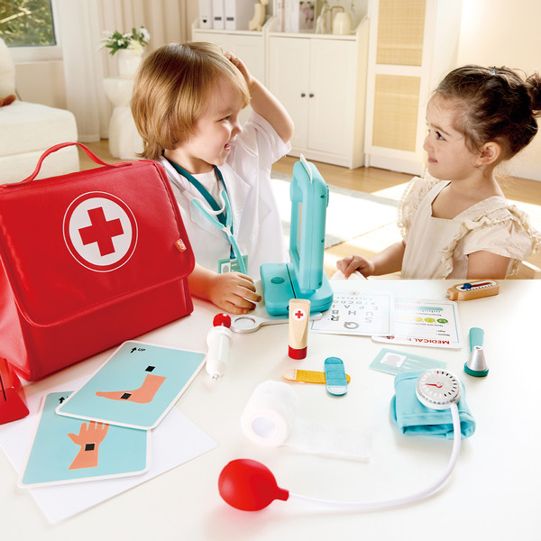 Изображение товара Набор доктора детский Hape Добрый Доктор / E3228_HP
