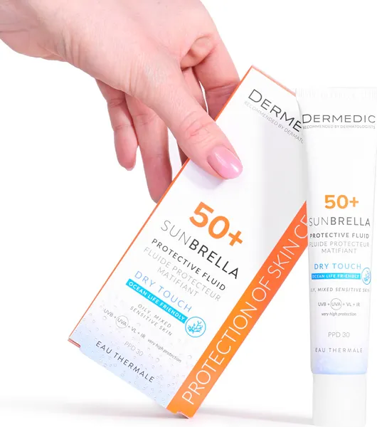 Изображение товара Флюид солнцезащитный Dermedic Sunbrella Матирующий SPF 50+ PPD30 (40мл)