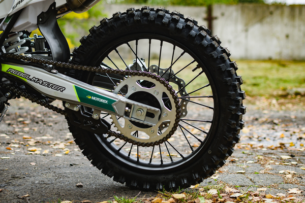 Изображение товара Мотоцикл AVM Sabre 250 (желтый)