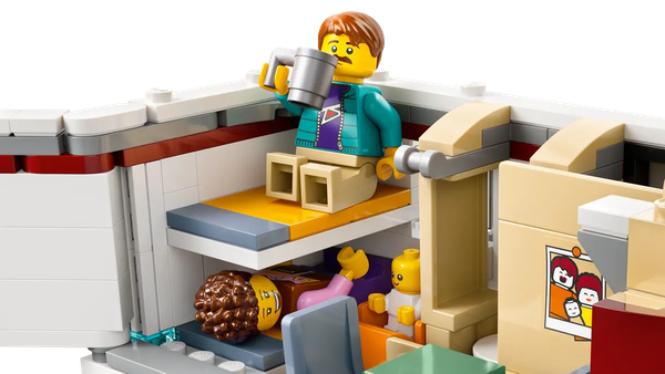 Изображение товара Конструктор Lego City Кемпер-фургон для отдыха и приключений 60454