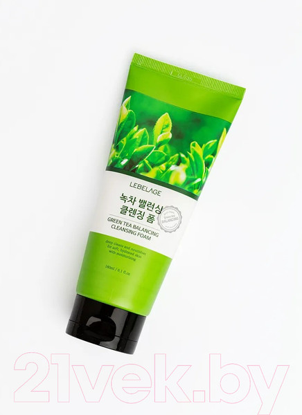 Изображение товара Пенка для умывания Lebelage Балансирующая с зеленым чаем (180мл)