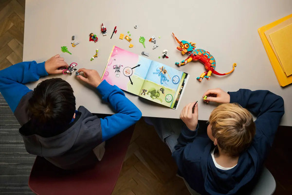 Изображение товара Конструктор Lego DREAMZzz Огненный хамелеон Матео 71492