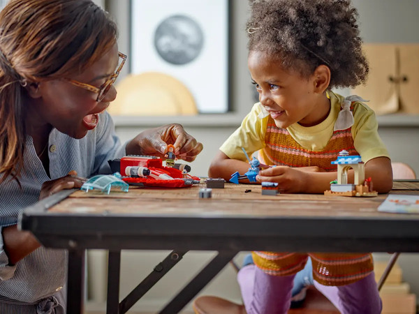 Изображение товара Конструктор Lego Star Wars Багровый Огненный Ястреб 75384