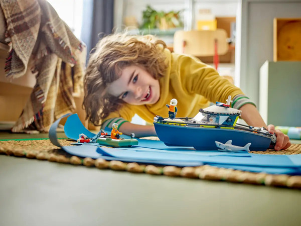 Изображение товара Конструктор Lego City Полицейская погоня на лодке 60456