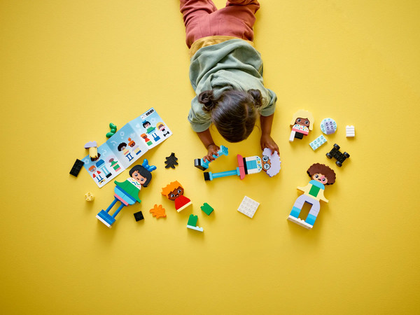Изображение товара Конструктор Lego Duplo Способные к сборке люди с сильными эмоциями / 10423