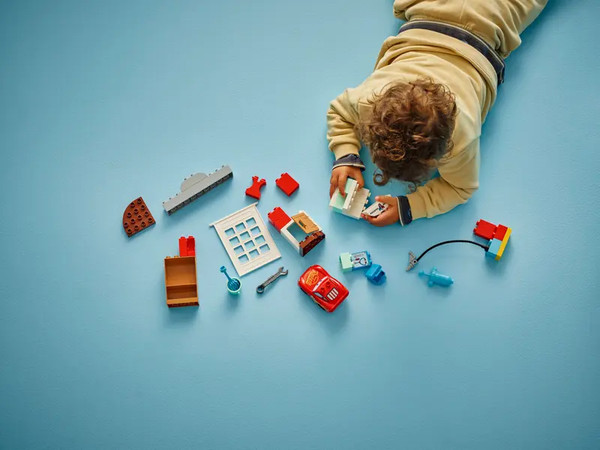 Изображение товара Конструктор Lego Duplo Визит МакКвина в гараж Дока / 10456