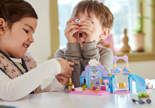 Изображение товара Конструктор Lego Gabby's Dollhouse Уход за котятами Габби / 10796