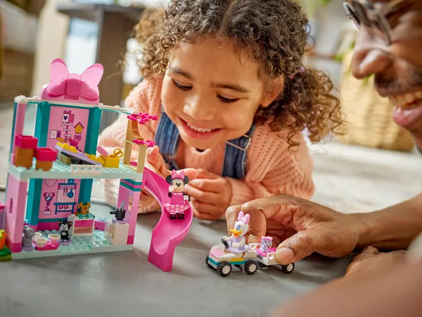 Изображение товара Конструктор Lego Disney Гостиница Минни для домашних питомцев / 43274