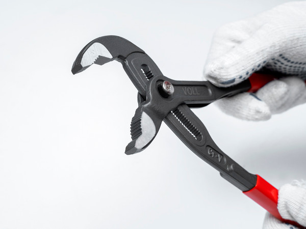 Изображение товара Клещи переставные VOLL Cobra с механизмом быстрой фиксации L-12" 300мм / 5.12300