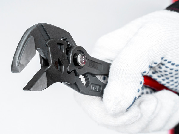 Изображение товара Клещи переставные VOLL Cobra с кулачковым приводом L-7" 175мм / 5.22175