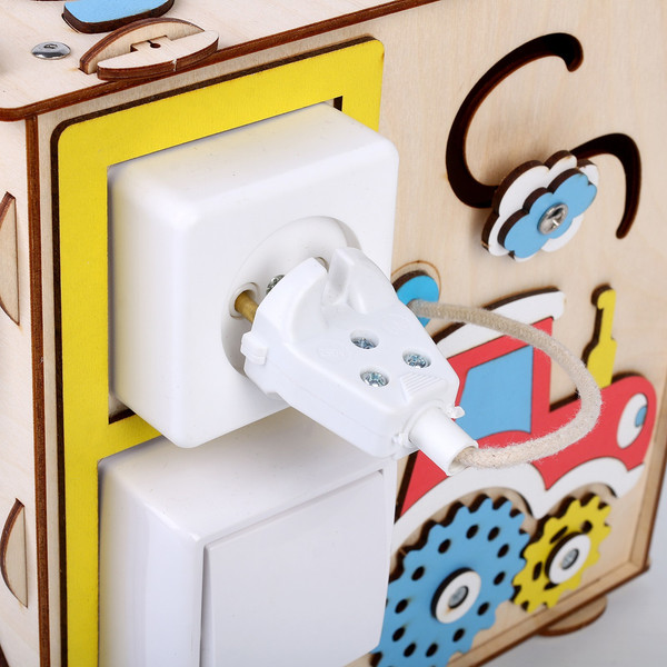 Изображение товара Бизиборд Sima-Land Папасделал Кубик / 9295563