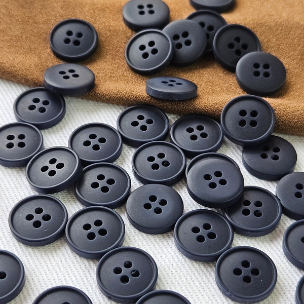 Изображение товара Набор пуговиц Sentex P-003-15/4 (24шт, темно-синий)