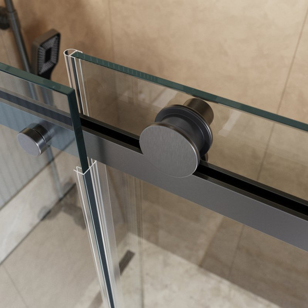 Изображение товара Душевая дверь BelBagno SOFT_CLOSE-2-BF-1-130-C-GM