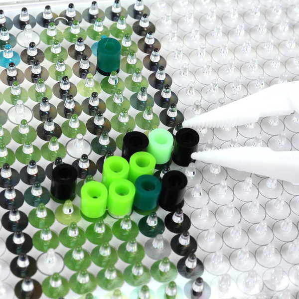 Изображение товара Развивающая игра MultiArt Термомозаика Мир пикселей / IB400-120525