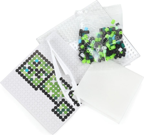 Изображение товара Развивающая игра MultiArt Термомозаика Мир пикселей / IB400-120525