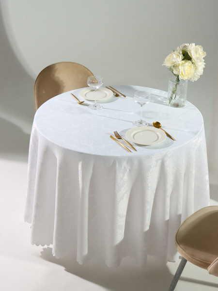 Изображение товара Скатерть Доляна 10882778 (белый)