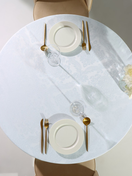 Изображение товара Скатерть Доляна 10882777 (белый)