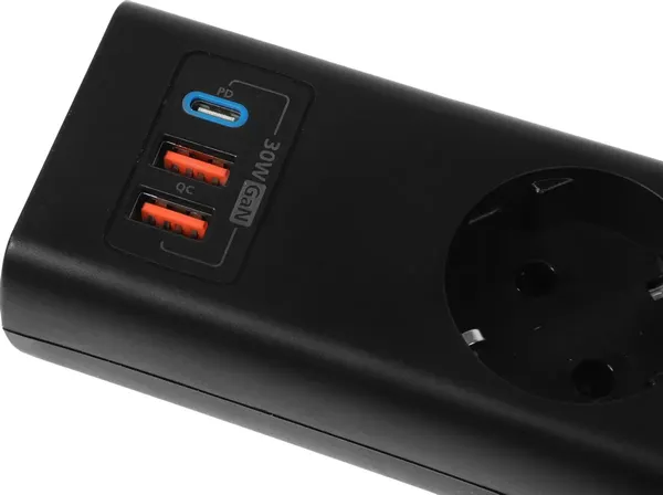 Изображение товара Сетевой фильтр Philips CHP8246BB/51 (3м, 4 розетки, черный)