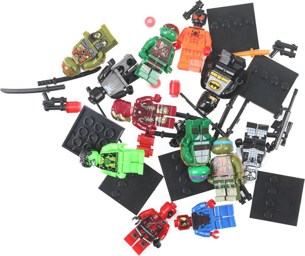 Изображение товара Элемент конструктора Город мастеров Фигурки супергерои / 18018-ZH