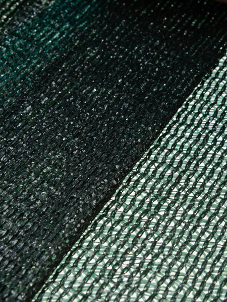 Изображение товара Сетка фасадная ЧЗМ Затеняющая 80% 4х5 (с клипсами, круг белый)