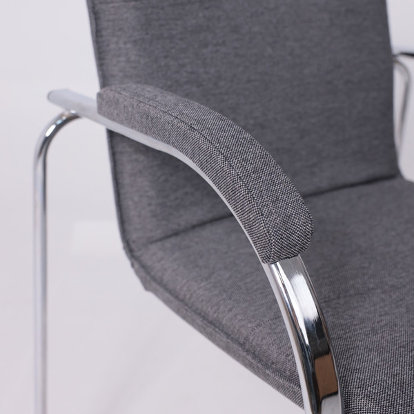 Изображение товара Стул офисный AksHome Samba AKS-1 (Leto 68 темно-серая/мягкие подлокотники)