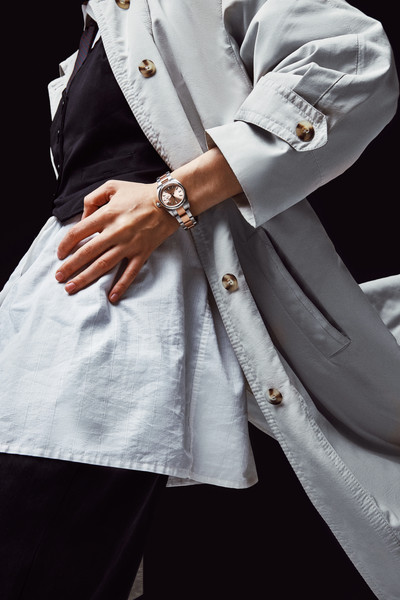 Изображение товара Часы наручные женские Луч 929990648