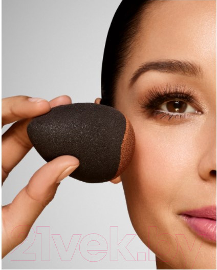 Изображение товара Спонж для макияжа Beautyblender Pro (черный)