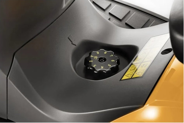 Изображение товара Райдер бензиновый Stiga Estate 9122 WX / 2T1535381/ST2