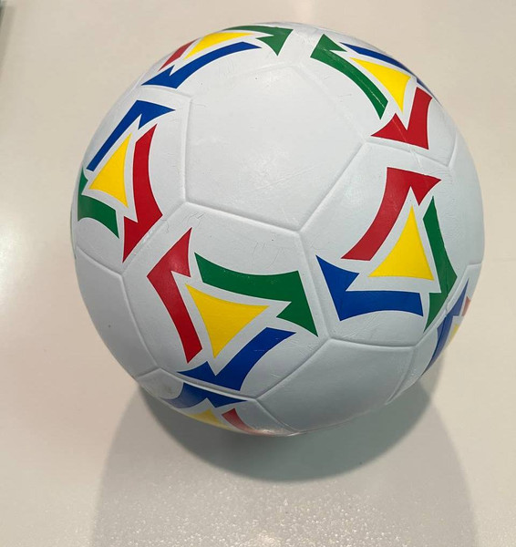 Изображение товара Футбольный мяч Gold Cup RS13 (белый/черный)