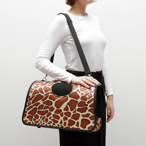 Изображение товара Сумка для животных Sima-Land Жираф / 313259 (р.M)