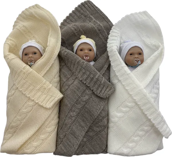 Изображение товара Аксессуар для куклы Magic Manufactory Плед Стильная коса для куклы 19см (коричневый)