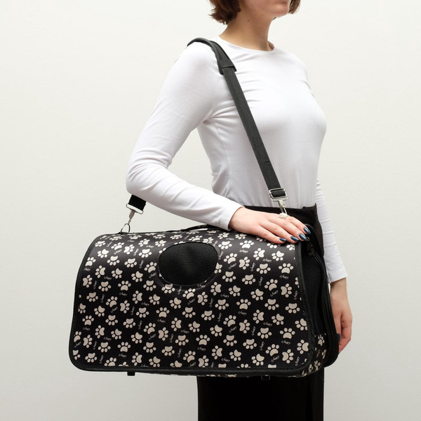 Изображение товара Сумка для животных Sima-Land Лапки Happy / 3679631 (р.L, черный)