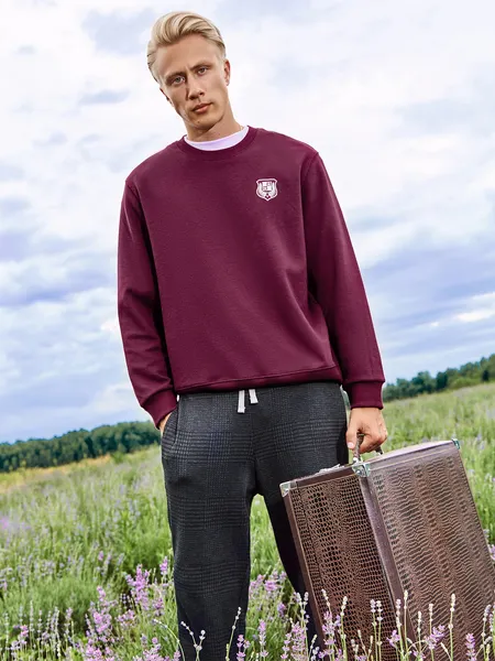 Изображение товара Свитшот Mark Formelle 121939 (р.96-170/176, бордо/632-D вышивка)