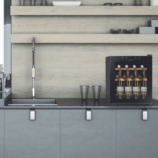 Изображение товара Винный шкаф DUNAVOX DXFH-16.46