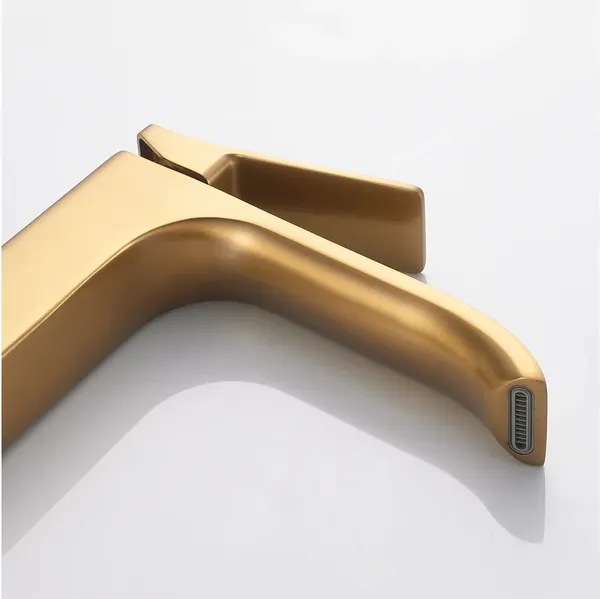 Изображение товара Смеситель Shevanik S4011G (золотой сатин)