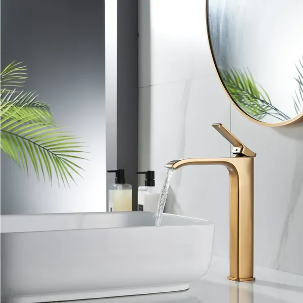 Изображение товара Смеситель Shevanik S4011G (золотой сатин)