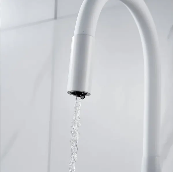 Изображение товара Смеситель Shevanik S668C (белый)