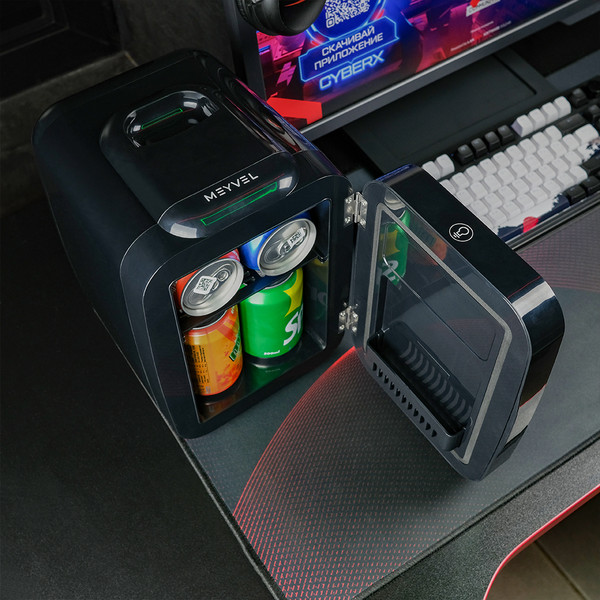 Изображение товара Холодильник для косметики и напитков Meyvel MD-04C3B-RGB