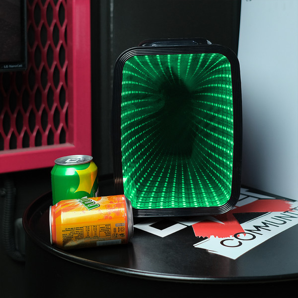 Изображение товара Холодильник для косметики и напитков Meyvel MD-04C3B-RGB