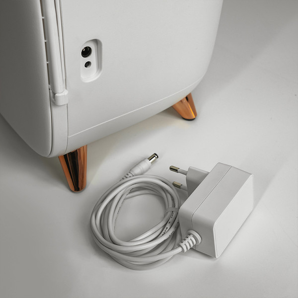 Изображение товара Холодильник для косметики Meyvel MB-06C1W