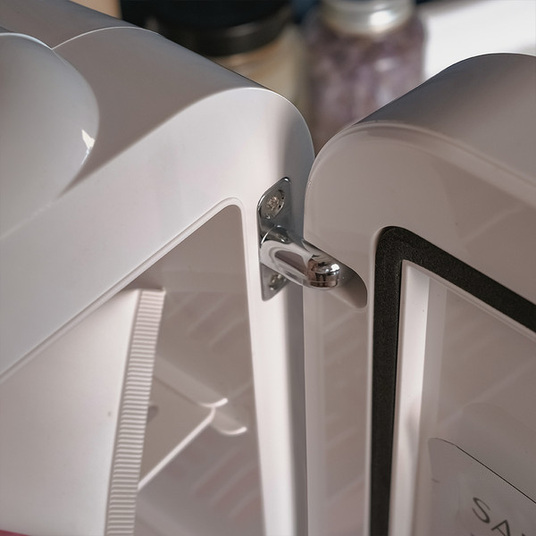 Изображение товара Холодильник для косметики Meyvel MB-04HC2W